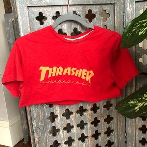 Super cropped thrasher t shirt